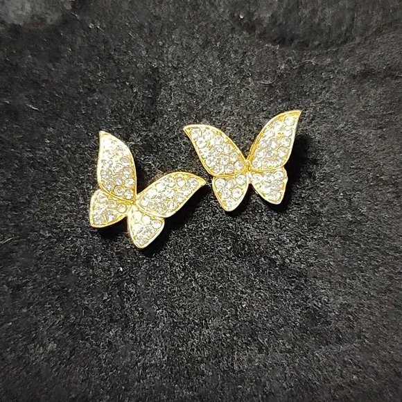 Gold tone butterfly earrings - Picture 1 of 4